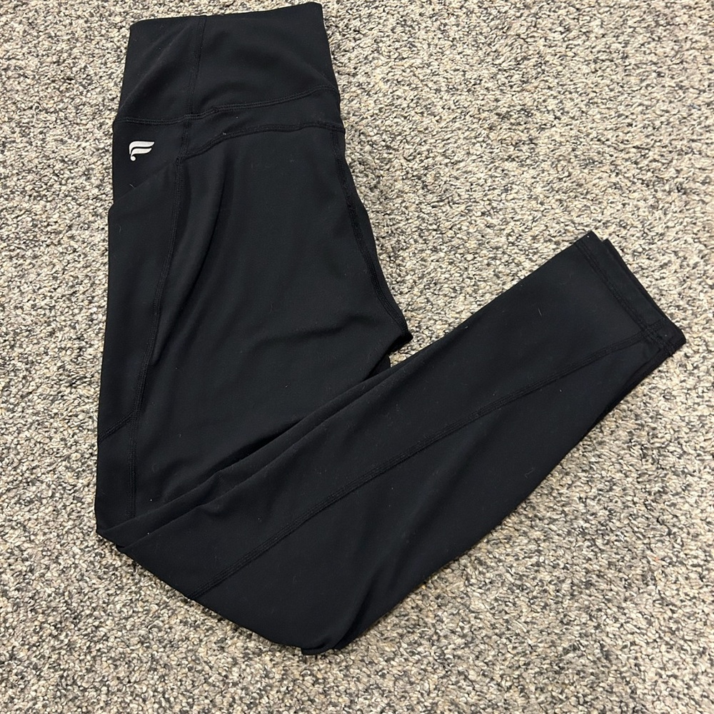 EUC Fabletics PureLuxe Black Leggings Size Small Short